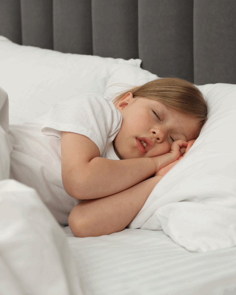 αδενοειδεκτομή σε παιδιά child sleeping snoring